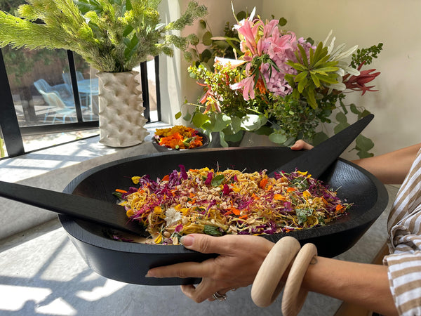 Spicy Almond Butter Zoodles - The Wooden Palate