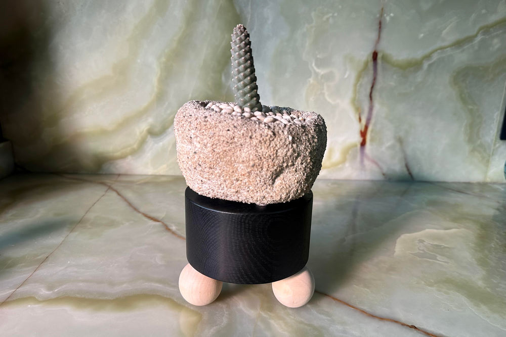 Mini Sphere Stand - The Wooden Palate